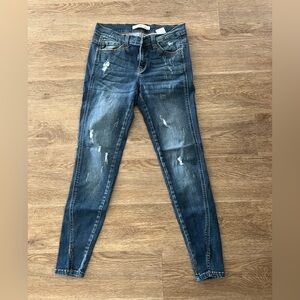 Women's KanCan size 24 Blue Distressed Jeans